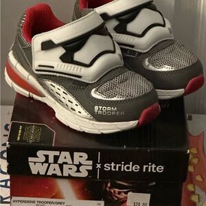 NIB Stride Rite Star Wars Trooper Sneakers Size 8.5 Medium